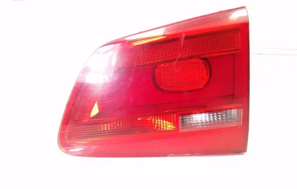 Volkswagen Touran II Tailgate rear/tail lights 1T0945094