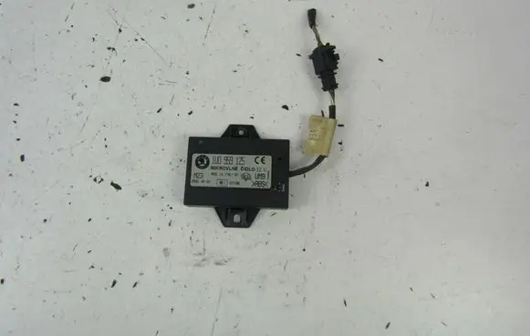 Skoda Octavia Mk1 (1U) Alarm control unit/module 