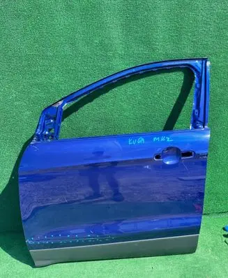 Ford Kuga II Front door