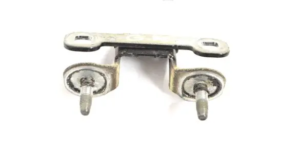 Tailgate/trunk/boot hinge