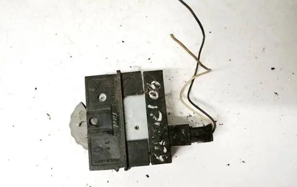 Renault Scenic I Headlight level height control switch 7700436047 241642