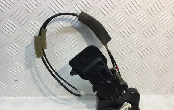 Mazda 6 Rear door lock