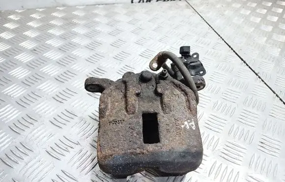 Honda Civic Front brake caliper