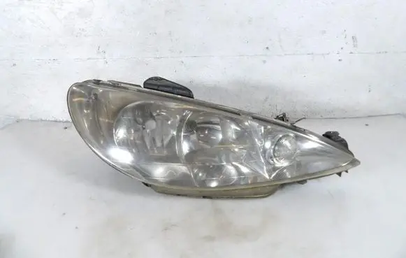 Peugeot 206 CC Headlight/headlamp 89000520