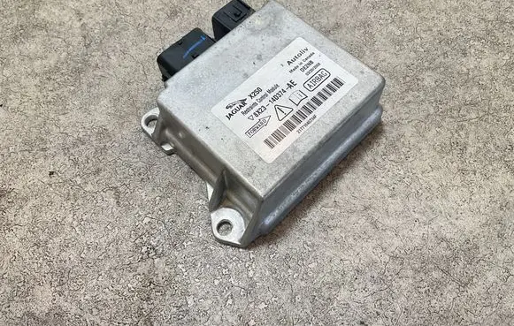 Jaguar XF X250 Airbag control unit/module 8X2314D374AE 21771040734F 03202008