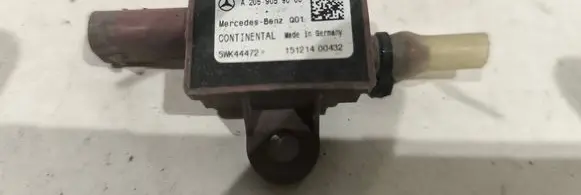 Mercedes-Benz C W205 Airbag deployment crash/impact sensor A205905000