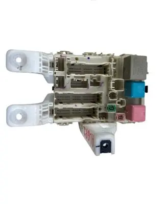 Toyota Prius (XW20) Fuse box set 8273047290