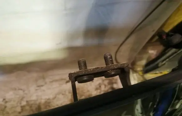 Honda Civic Tailgate/trunk/boot hinge