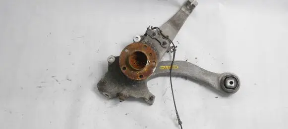 Front wheel hub