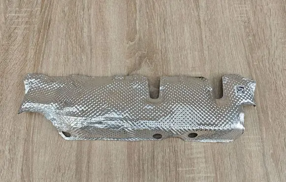 BMW 4 G22 G23 G24 G26 Heat shield in engine bay 8579937