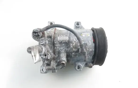 Toyota Auris E180 Air conditioning (A/C) compressor (pump) 4472806581