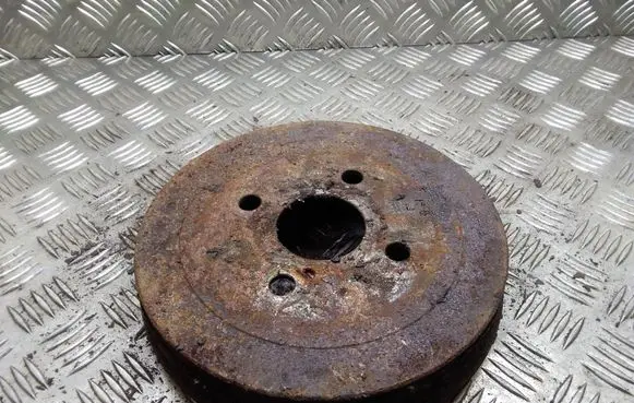 Toyota Yaris Drum brake (rear) 