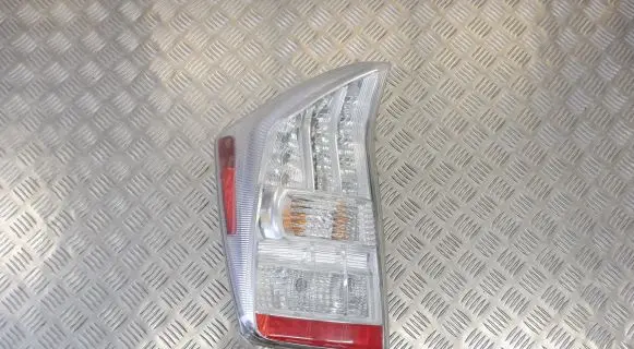 Toyota Prius (XW30) Rear/tail lights 8156147110 8156147111