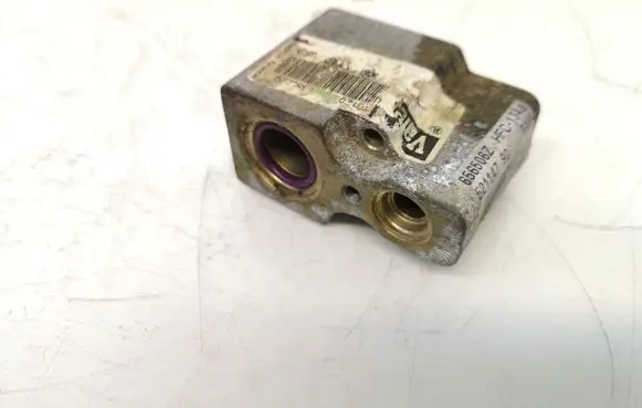 Audi A3 S3 8L Air conditioning (A/C) expansion valve 656506Z 52114790 HFC134A