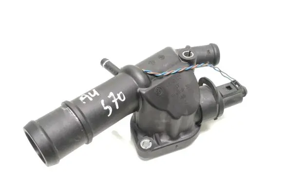 Volkswagen Tiguan Engine coolant pipe/hose 03L121132