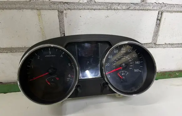 Nissan Qashqai Speedometer (instrument cluster) 24810BR30C