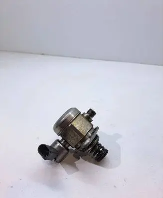 BMW 5 F10 F11 Fuel injection high pressure pump 7595339 13517595339