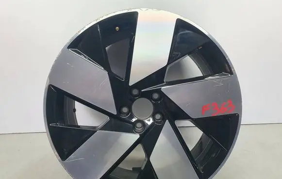Volvo XC40 R20 alloy rim 32143629 F363 VO00192PR