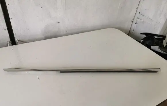 Mercedes-Benz E W238 Rear side glass trim A2386706000