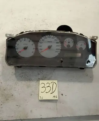 Nissan Primera Speedometer (instrument cluster) 9F768