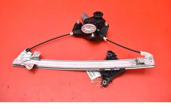 Toyota Yaris Cross Front door window regulator with motor 857200D480