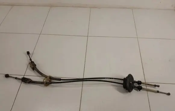 Citroen C3 Gear shift cable linkage NOCODE