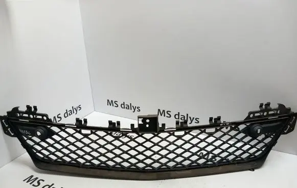 Mercedes-Benz C W204 Front bumper lower grill A2048851324 2048851324