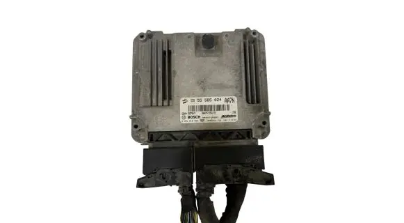 Opel Insignia A Engine control unit/module 55585024 55579447 0281018769