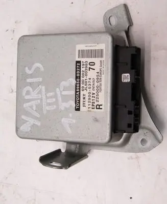 Toyota Yaris Power steering control unit/module 896500D272