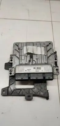 Renault Megane IV Engine control unit/module 237107343R
