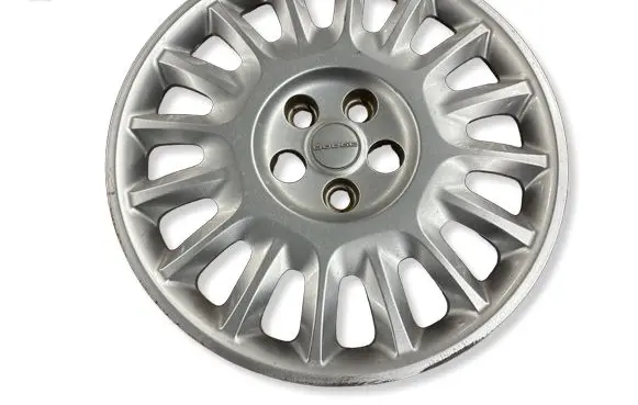 Dodge Charger R18 wheel hub/cap/trim 56738A