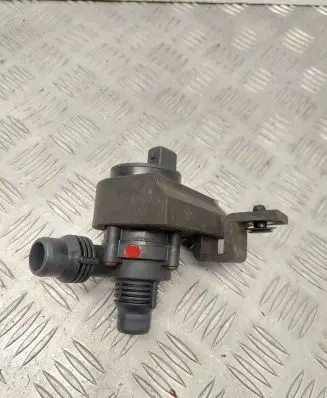 BMW 5 E60 E61 Electric auxiliary coolant/water pump 6922647