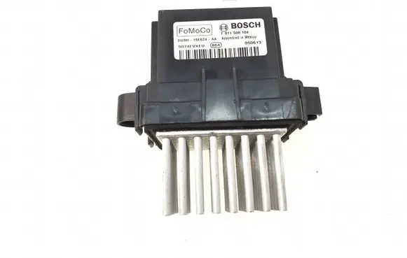 Ford Escape III Heater blower fan relay DG9H19E624 DG9H19E624AA S074EVXEU