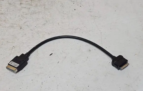 Mercedes-Benz E C207 W207 iPod connector socket A0028272104 20357806