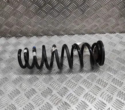 Hyundai Kona I Rear coil spring 55330K4020