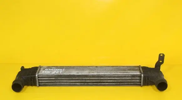 Ford Galaxy Intercooler radiator 221