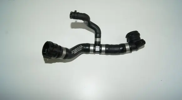 Volkswagen Arteon Engine coolant pipe/hose 3Q0122157AB