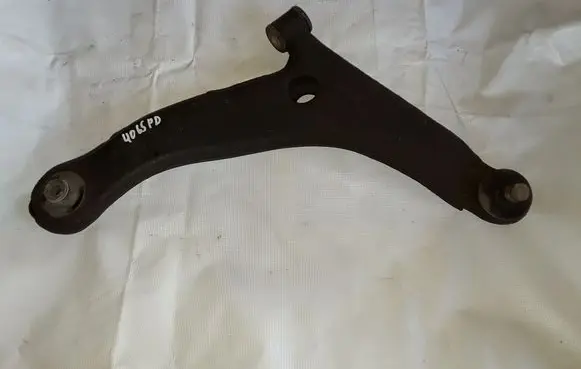 Mitsubishi Grandis Front lower control arm/wishbone MR594326