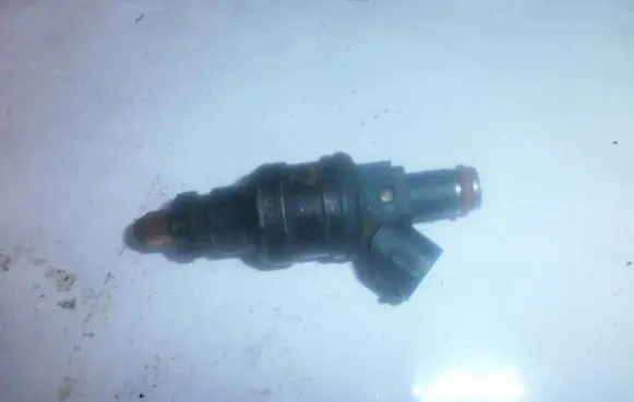 Mazda MX-6 Fuel injector inp480