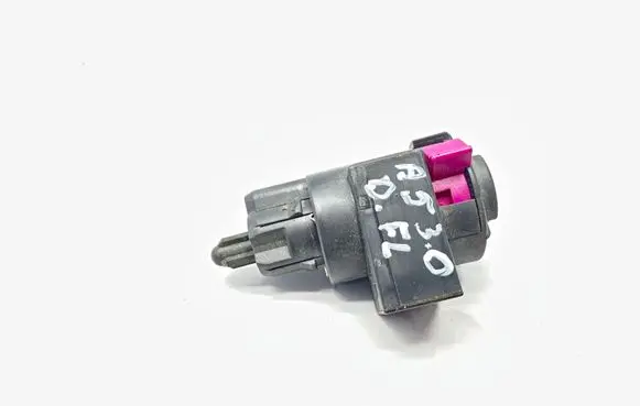 Audi A5 8T 8F Brake pedal sensor switch 4F0945459B 240614