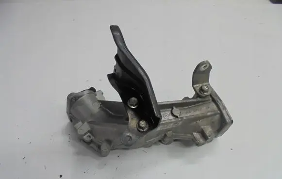 Opel Astra J Air intake hose/pipe 8973858235