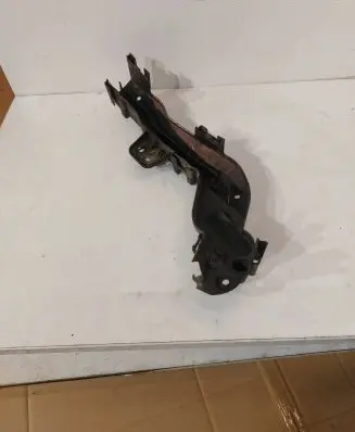 Mercedes-Benz E W212 Other engine bay part A2125462280