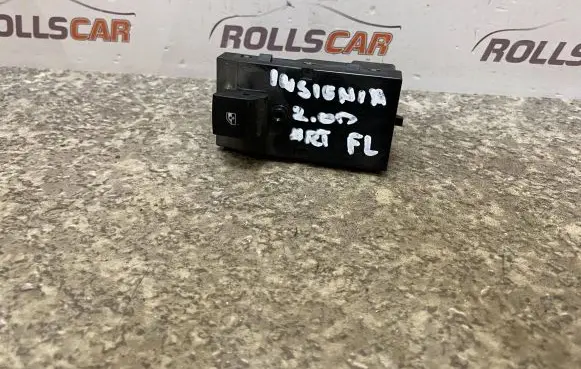 Opel Insignia A Electric window control switch 13301886 211399