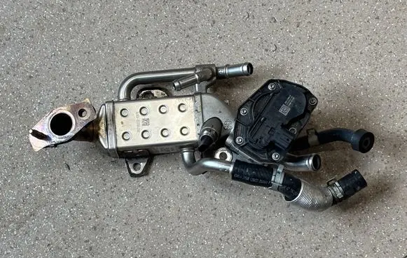 Hyundai Tucson IV NX4 EGR valve cooler 284002M400 284102M419