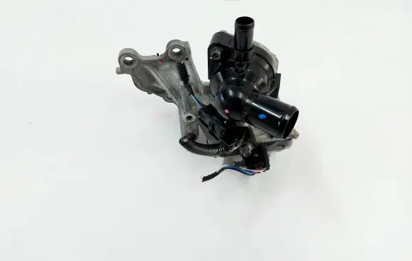 Toyota Yaris XP210 Water pump