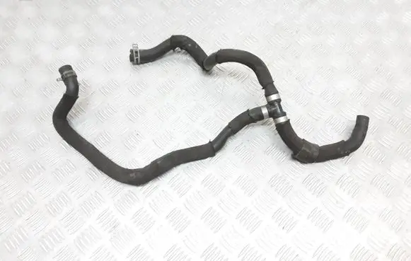 Volvo V40 Engine coolant pipe/hose 31474985