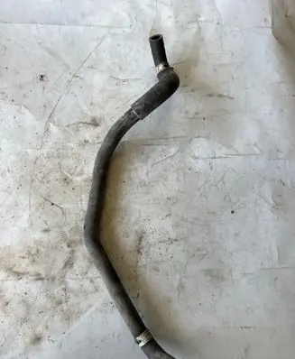 Toyota Prius (NHW20) Engine coolant pipe/hose 