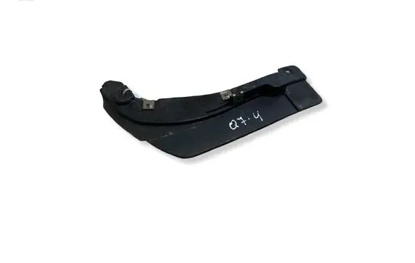 Audi Q7 4M Front mudguard 4M0807548E