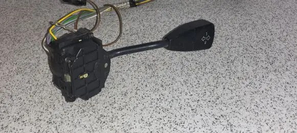 BMW 3 E36 Indicator stalk 1393282