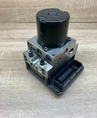 BMW 5 E60 E61 ABS Pump 6783360 0265250217